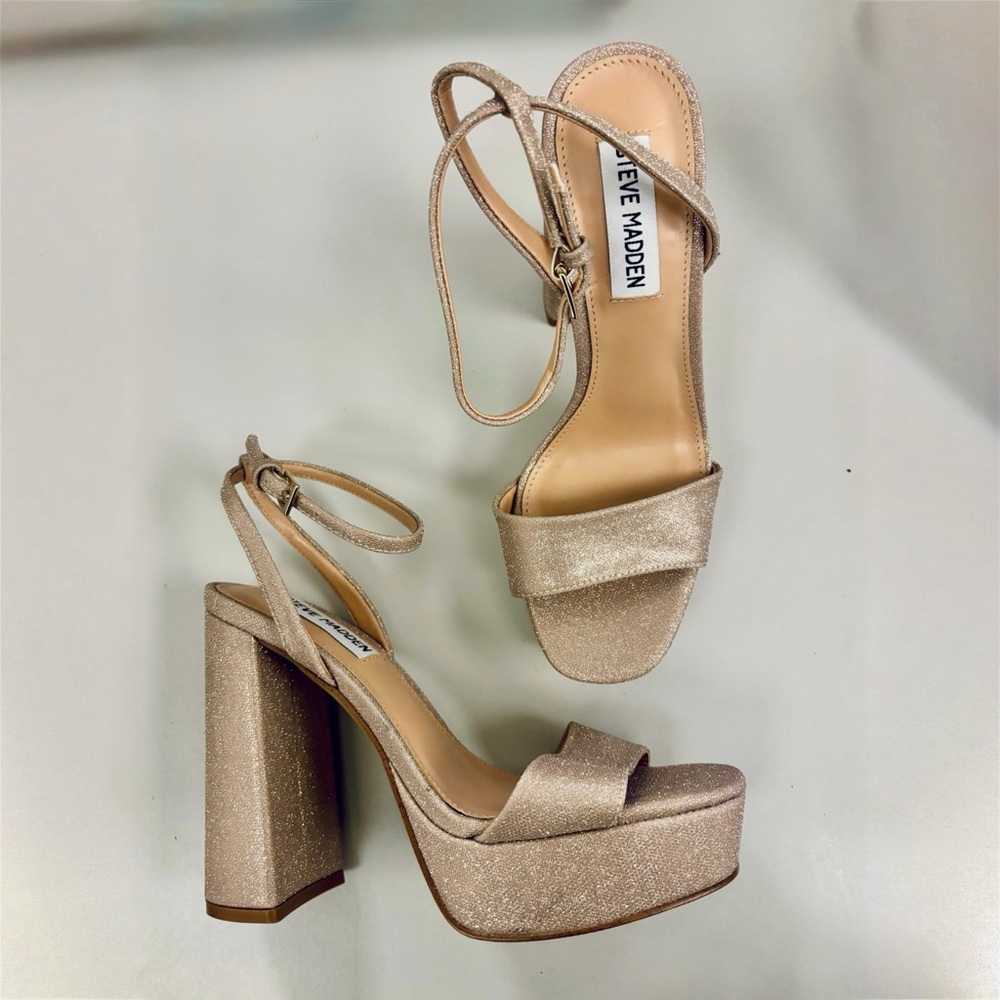 Steve Madden LESSA open toe block heel platform sandals, women’s size 6